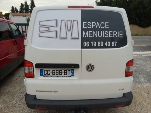 Décoration de véhicule par webbycom, agence de communication à L'Isle sur la Sorgue