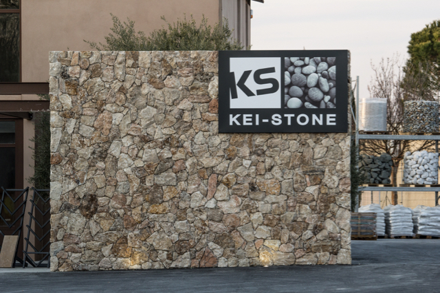 Caisson réalisé par webbycom pour Kei-Stone Le Thor