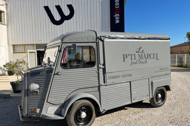 marquage d'un food truck par webbycom