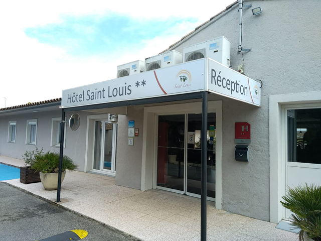 panneau-dibond-webbycom-hotel-le-saint-louis