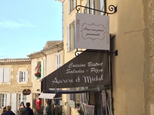 Bâche et enseigne pour restaurant